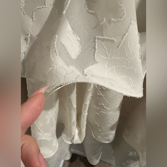 Selfie Leslie Giavana Strapless Layered Midi Dress Floral Embossed Cream - Picture 2 of 10